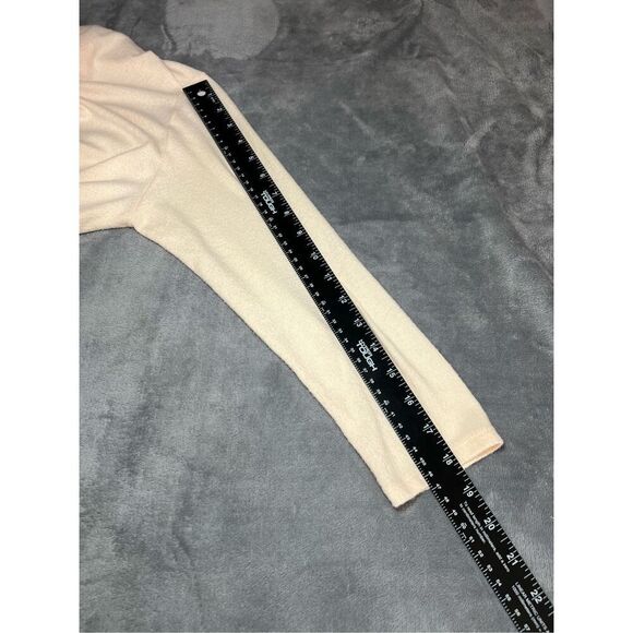 Bobeau Sweater Womens Small Cream One Button Fleece Knit Wrap Cardigan Shawl - Picture 7 of 8